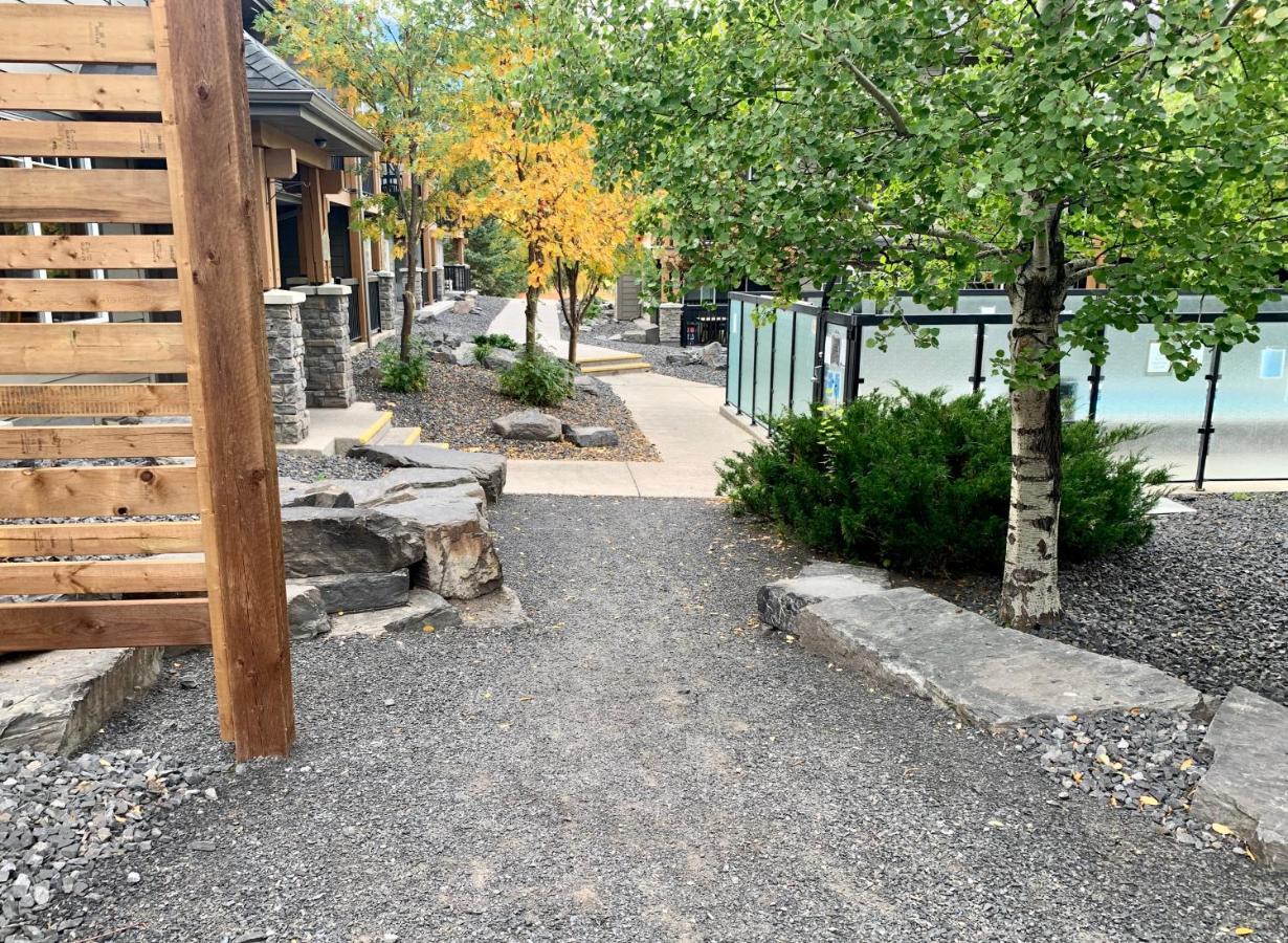 Fenwick Vacation Rentals - Scenic 1 Bedroom Plus Den, Pet Friendly Dead Mans Flats Luaran gambar